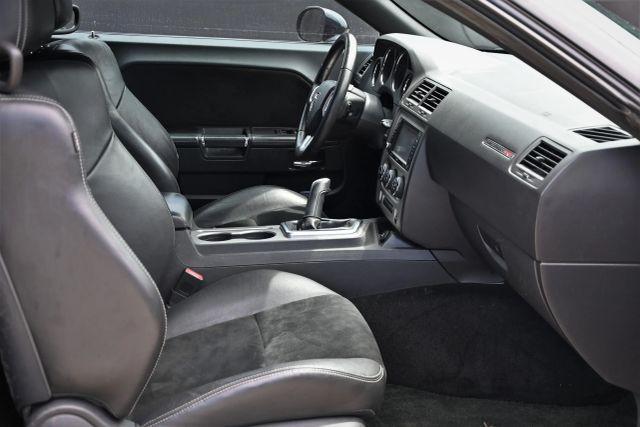 Photo of 2011 Black Dodge Challenger