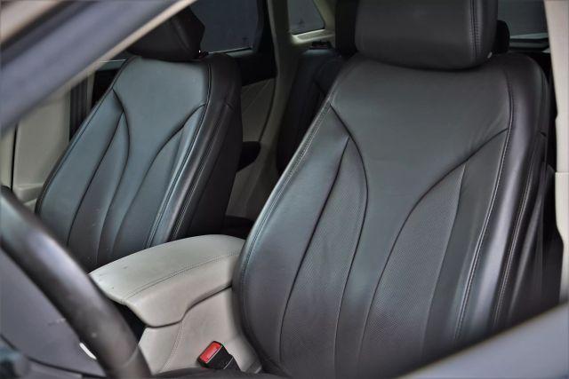 Photo of 2019 Gray Lincoln MKC
