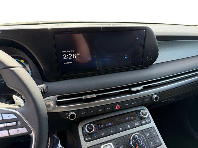 Photo of 2025 Abyss Black Pearl Hyundai PALISADE