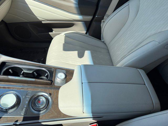 Photo of 2023 Adriatic Blue Genesis GV80