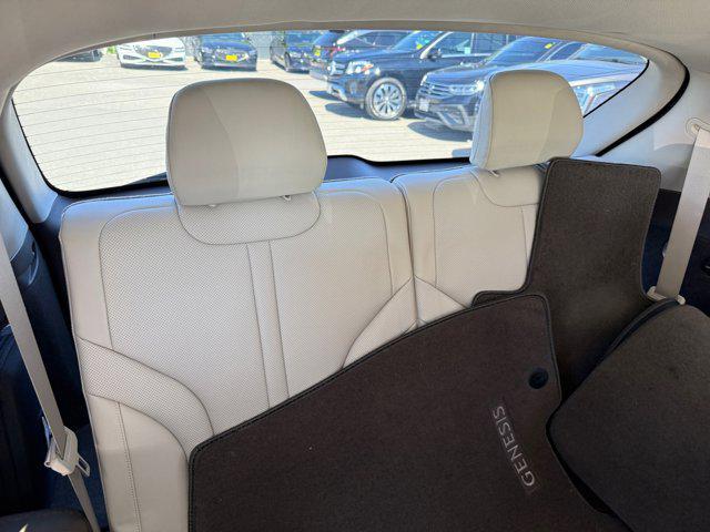 Photo of 2023 Adriatic Blue Genesis GV80