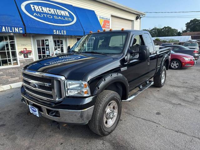 Photo of 2005 Black Ford F-350
