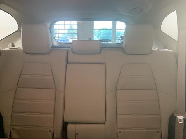 Photo of 2022 Platinum White Pearl Honda CR-V