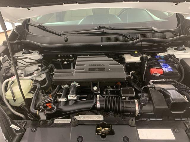 Photo of 2022 Platinum White Pearl Honda CR-V