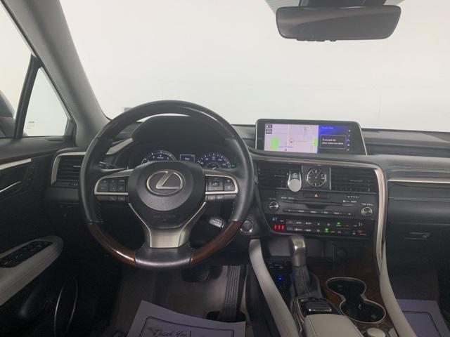Photo of 2017 Silver Lining Metallic Lexus RX 350