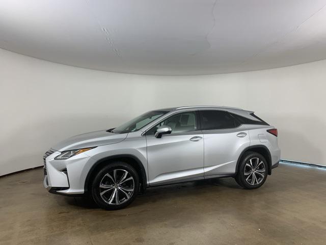 Photo of 2017 Silver Lining Metallic Lexus RX 350