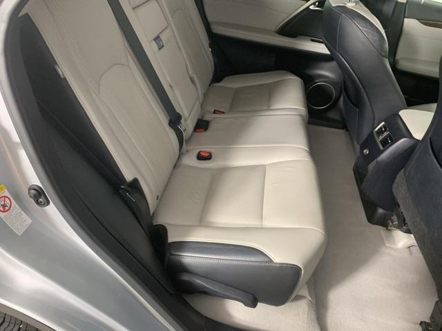 Photo of 2017 Silver Lining Metallic Lexus RX 350