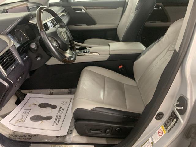 Photo of 2017 Silver Lining Metallic Lexus RX 350