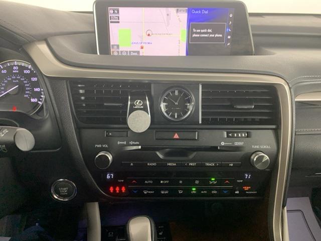 Photo of 2017 Silver Lining Metallic Lexus RX 350