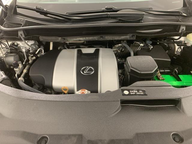 Photo of 2017 Silver Lining Metallic Lexus RX 350