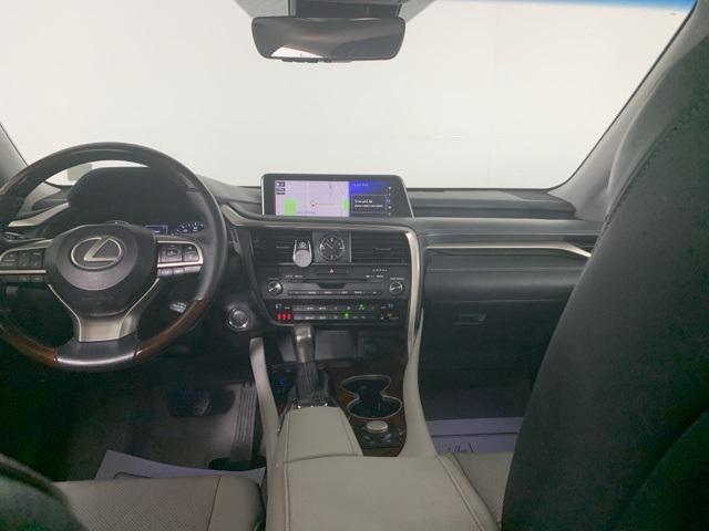 Photo of 2017 Silver Lining Metallic Lexus RX 350