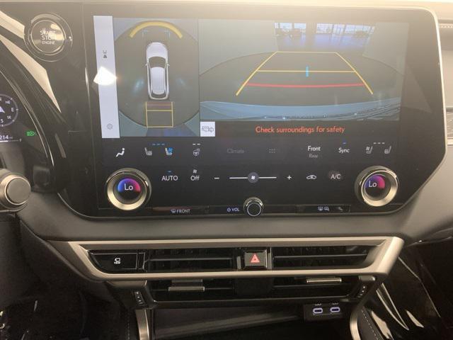Photo of 2025 Ultra White Lexus RX 350