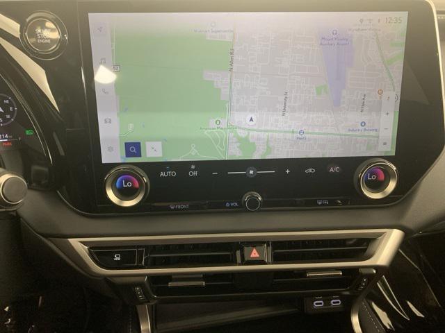 Photo of 2025 Ultra White Lexus RX 350