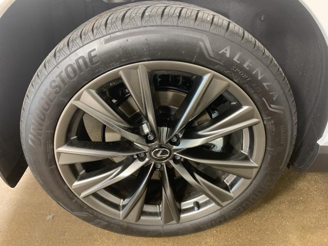 Photo of 2025 Ultra White Lexus RX 350