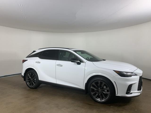 Photo of 2025 Ultra White Lexus RX 350