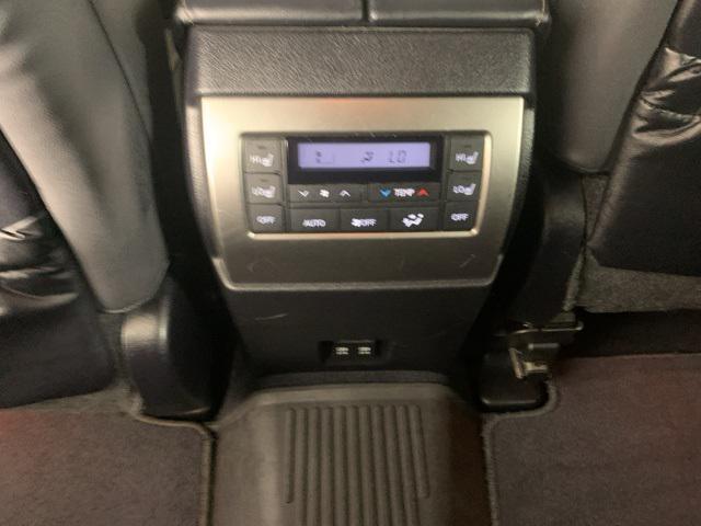 Photo of 2023 Atomic Silver Lexus GX 460