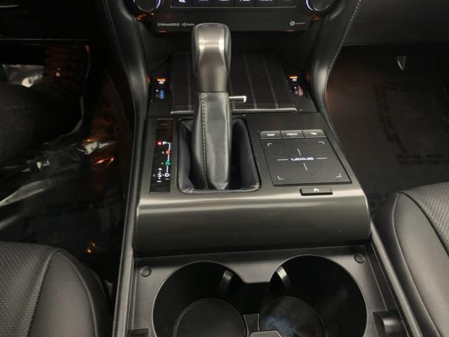 Photo of 2023 Atomic Silver Lexus GX 460
