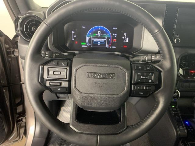 Photo of 2024 Meteor Shower Toyota Land Cruiser
