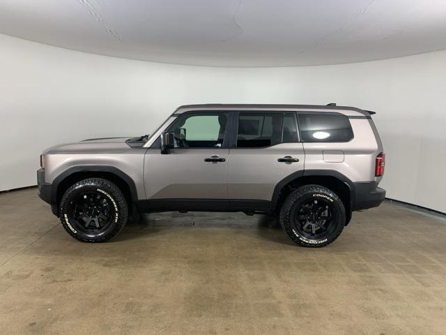 Photo of 2024 Meteor Shower Toyota Land Cruiser