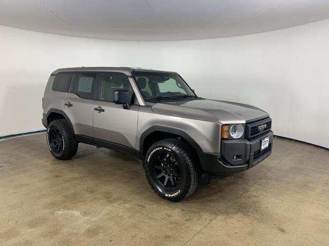 Photo of 2024 Meteor Shower Toyota Land Cruiser