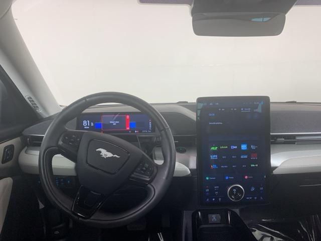 Photo of 2022 White Ford Mustang Mach-E