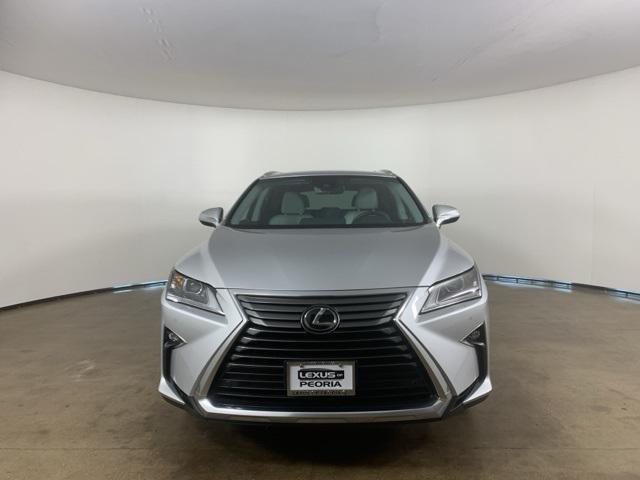 Photo of 2017 Silver Lining Metallic Lexus RX 350
