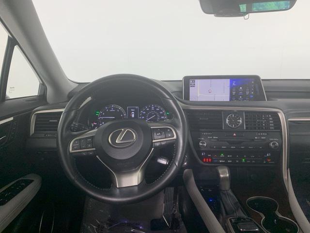Photo of 2017 Silver Lining Metallic Lexus RX 350