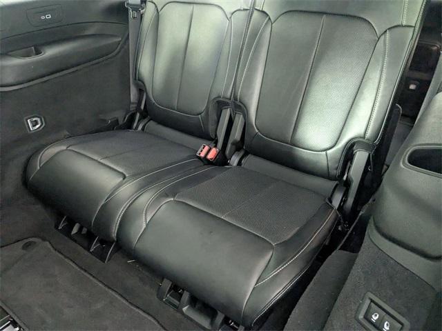 Photo of 2022 Diamond Black Jeep Grand Cherokee L