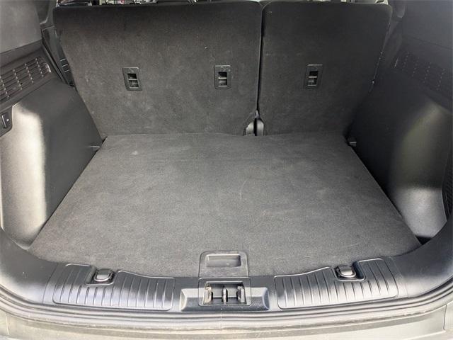 Photo of 2021 Gray Metallic Ford Escape