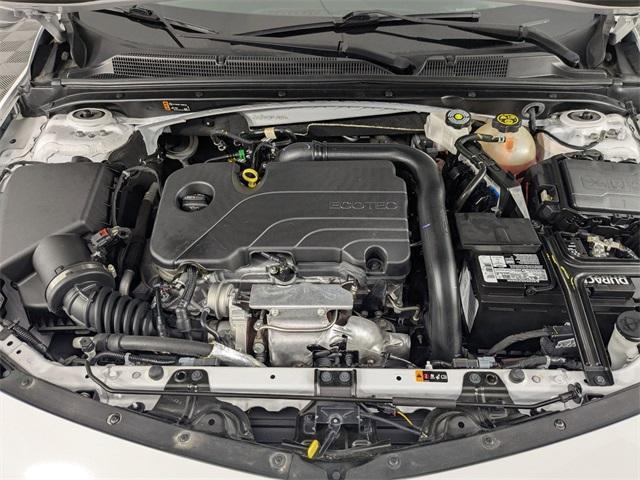 Photo of 2023 Summit White Chevrolet Malibu