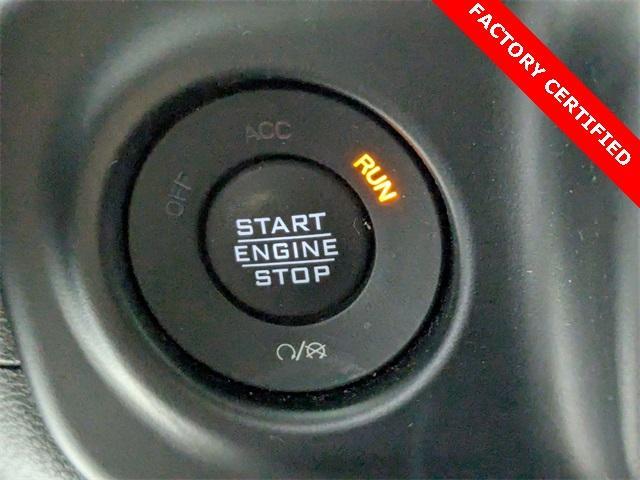 Photo of 2022 Hydro Blue Pearlcoat Jeep Gladiator