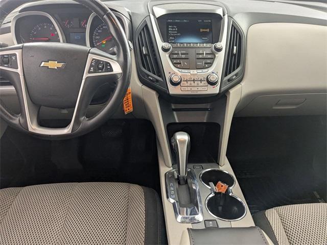 Photo of 2014 Silver Ice Metallic Chevrolet Equinox