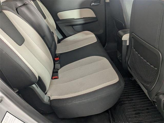 Photo of 2014 Silver Ice Metallic Chevrolet Equinox