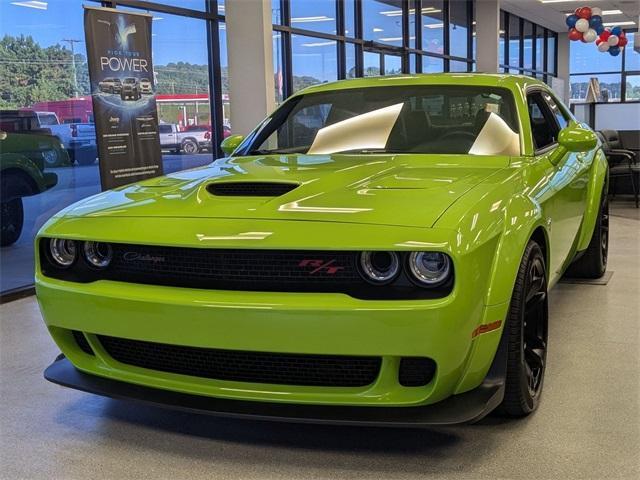 Photo of 2023 Sublime Clearcoat Metallic Dodge Challenger