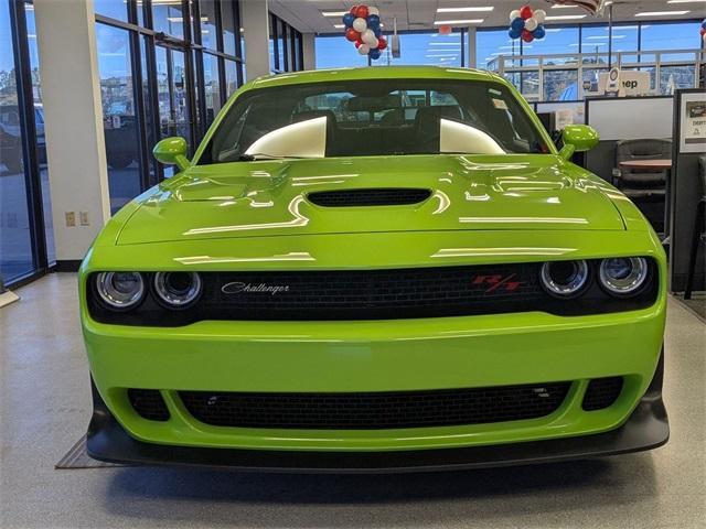 Photo of 2023 Sublime Clearcoat Metallic Dodge Challenger