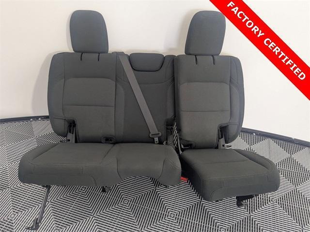 Photo of 2022 Granite Crystal Clearcoat Metallic Jeep Wrangler Unlimited