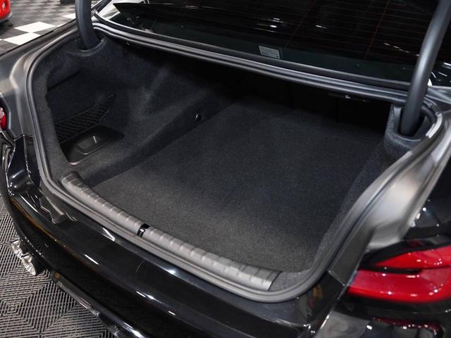 Photo of 2021 Black Sapphire Metallic BMW M5