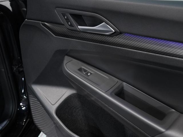 Photo of 2024 BLACK Volkswagen Golf R