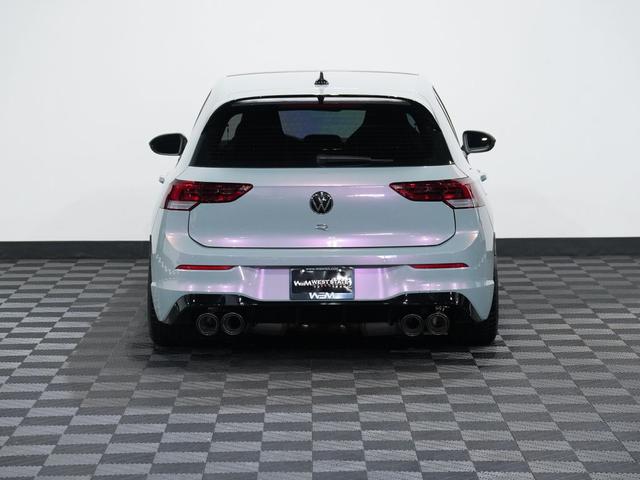 Photo of 2024 BLACK Volkswagen Golf R