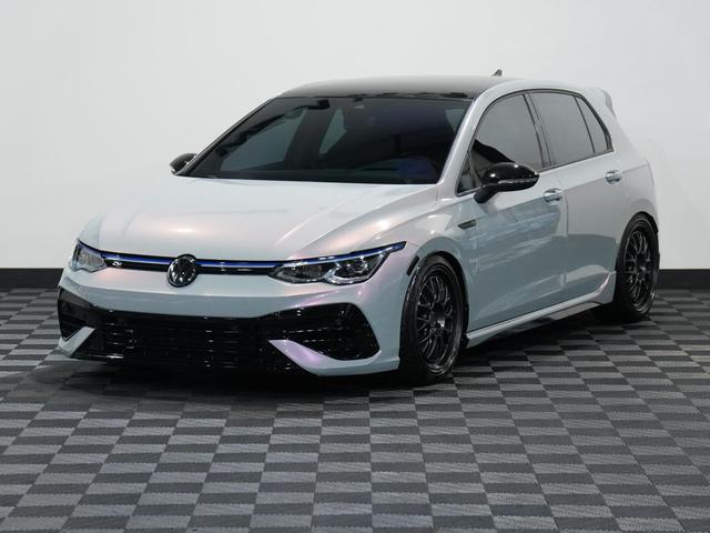 Photo of 2024 BLACK Volkswagen Golf R