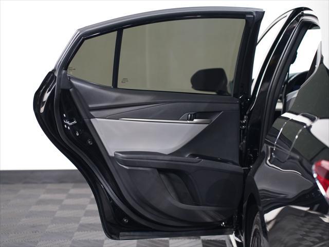 Photo of 2025 BLACK Toyota Camry