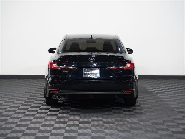 Photo of 2025 BLACK Toyota Camry