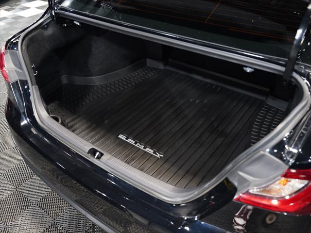 Photo of 2025 BLACK Toyota Camry