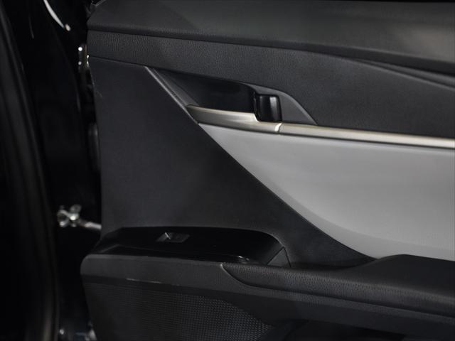 Photo of 2025 BLACK Toyota Camry