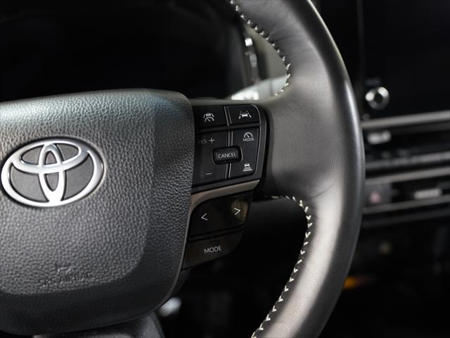 Photo of 2025 BLACK Toyota Camry