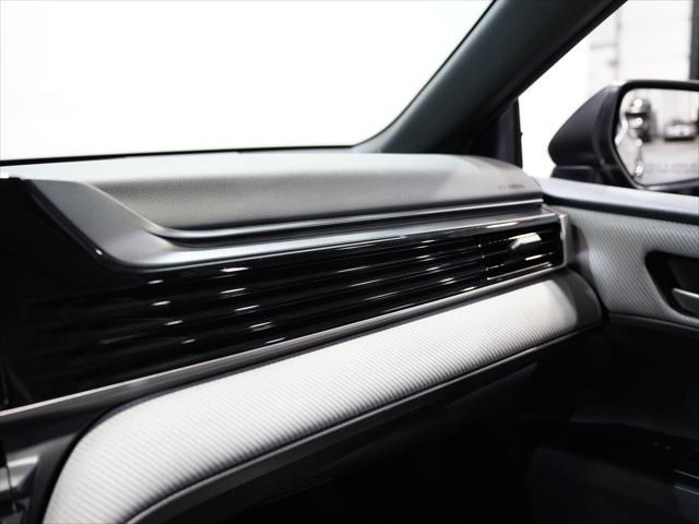 Photo of 2025 BLACK Toyota Camry