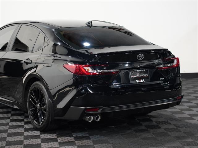 Photo of 2025 BLACK Toyota Camry