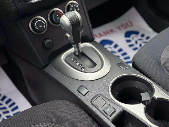 Photo of 2014 Gray Nissan Rogue Select
