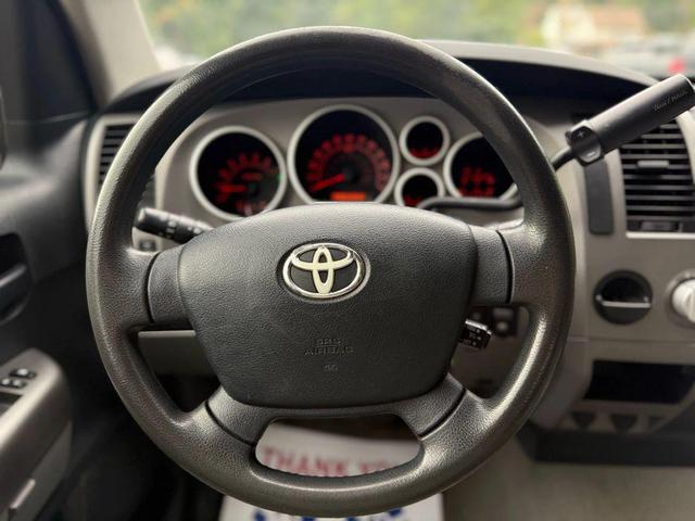 Photo of 2011 Magnetic Gray Metallic Toyota Tundra