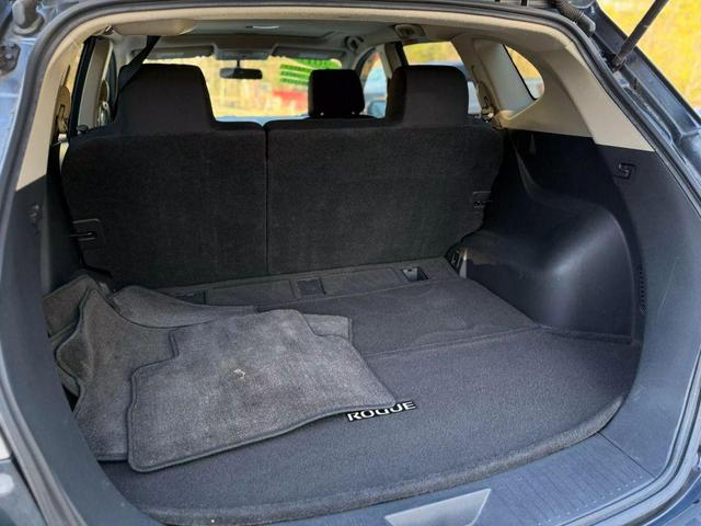 Photo of 2012 Graphite Blue Metallic Nissan Rogue